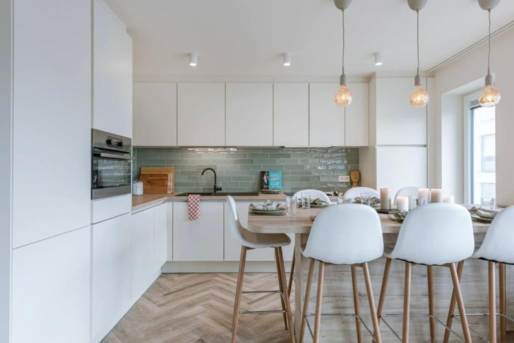 Juan - Stijlvol Appartement Met Uitzicht Op De Kaai Οστένδη Εξωτερικό φωτογραφία
